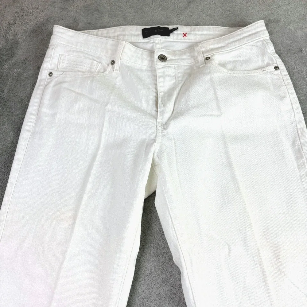 Levi's Womens 12/31 White Demi Curve Classic‎ Straight Leg Cropped Jeans Stretch